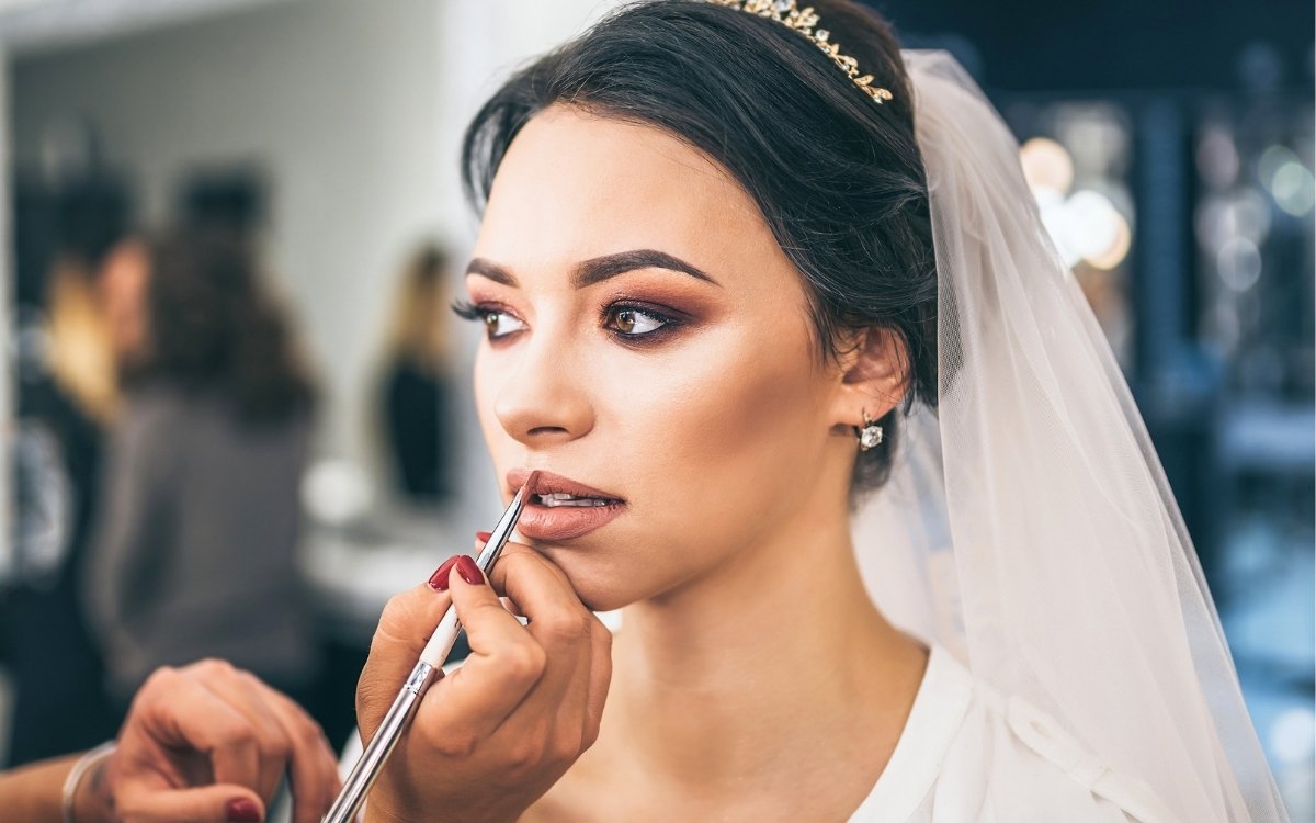 How to do bridal Makeup?