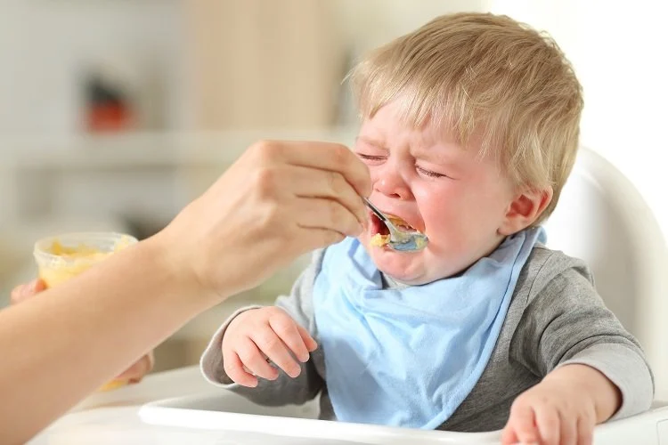 Why is My baby Not eating? Common Feeding Challenges and Solutions